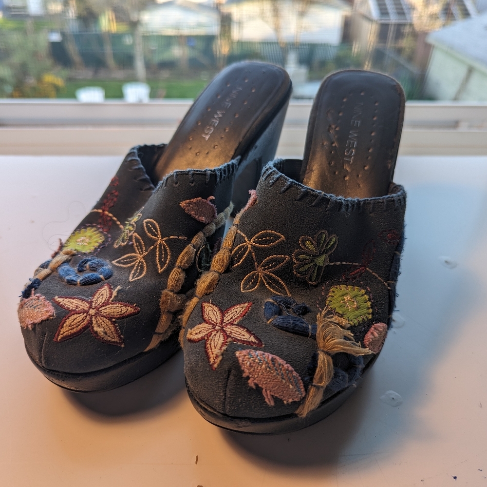 Vintage Nine West Clogs